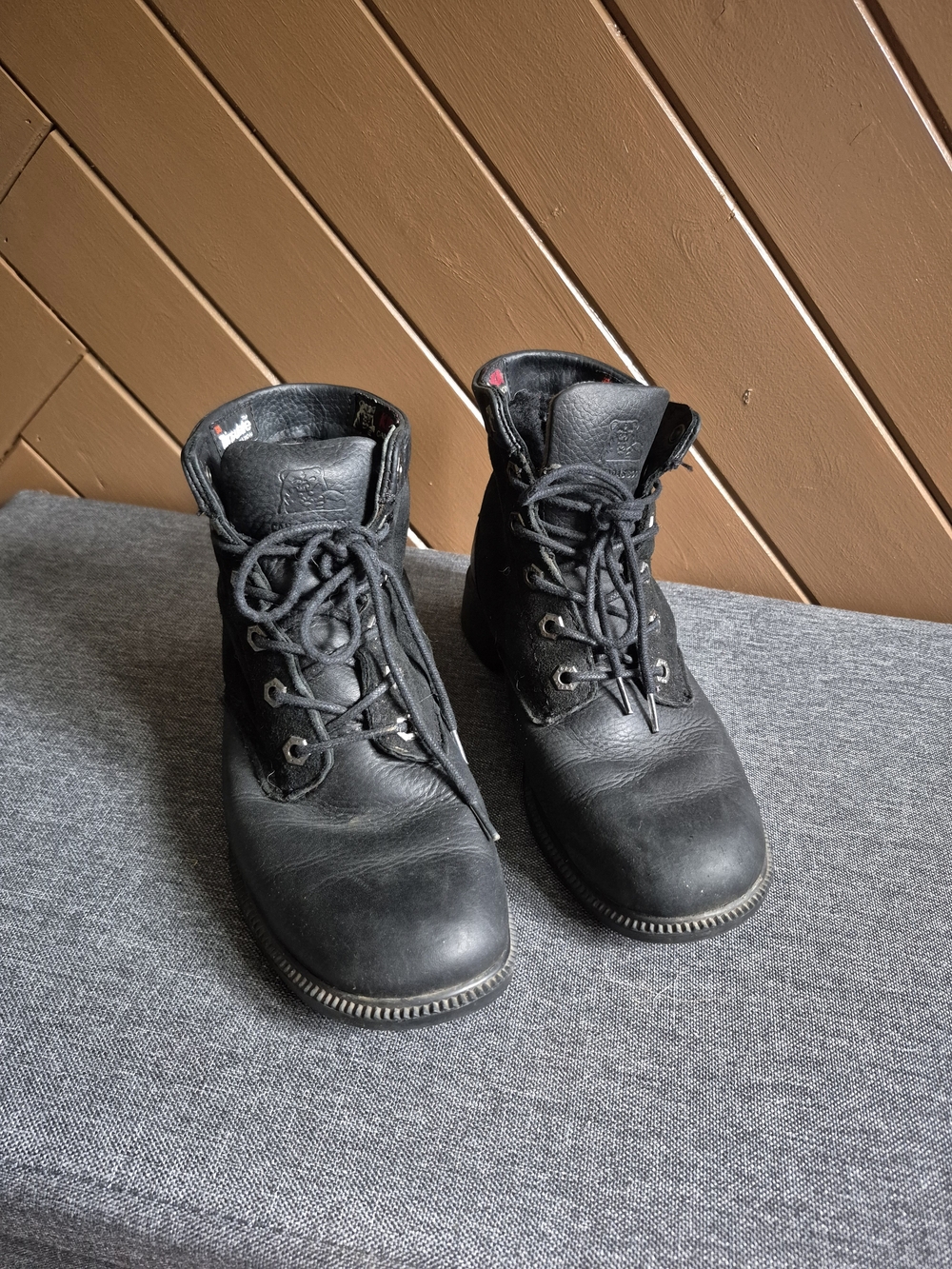 Kodiak Black Lace-Up Leather Winter Boots